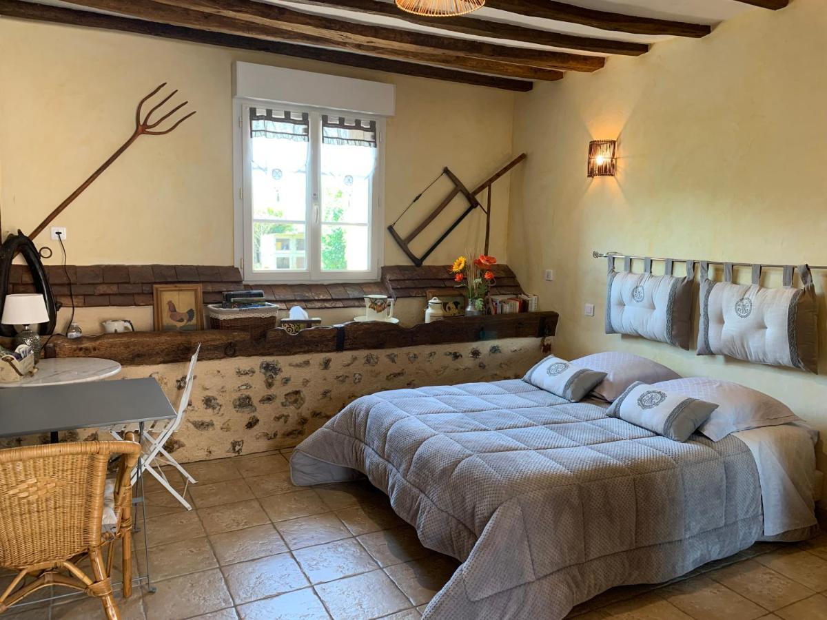 Les Logis Du Breuil Bed & Breakfast