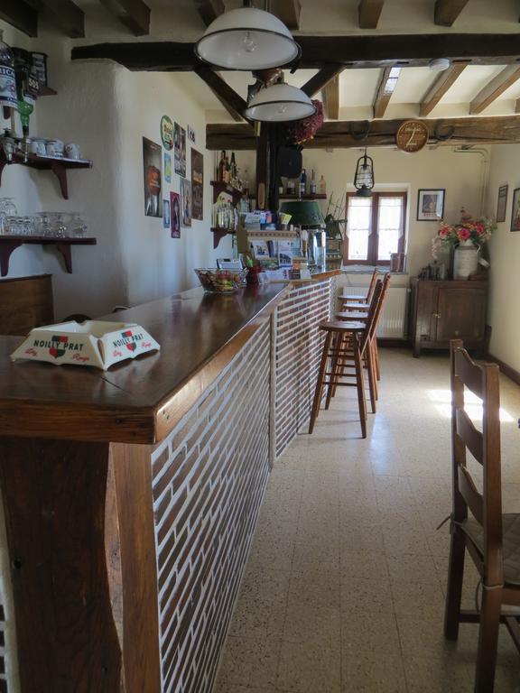 Les Logis Du Breuil Bed & Breakfast